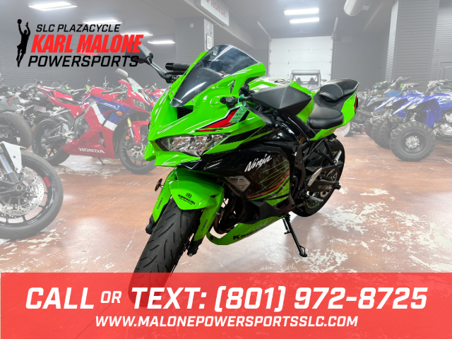 2023-Kawasaki-Ninja-ZX-4RR-KRT-Edition-Lime-Green/Ebony-UW00739-FL