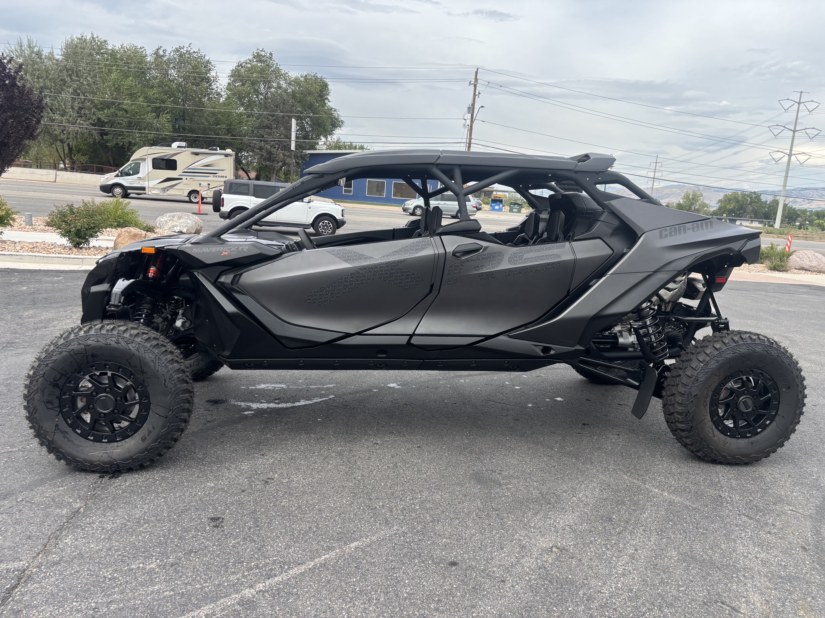 2025 Can-Am Maverick R Max X RS With Smart-Shox UTV