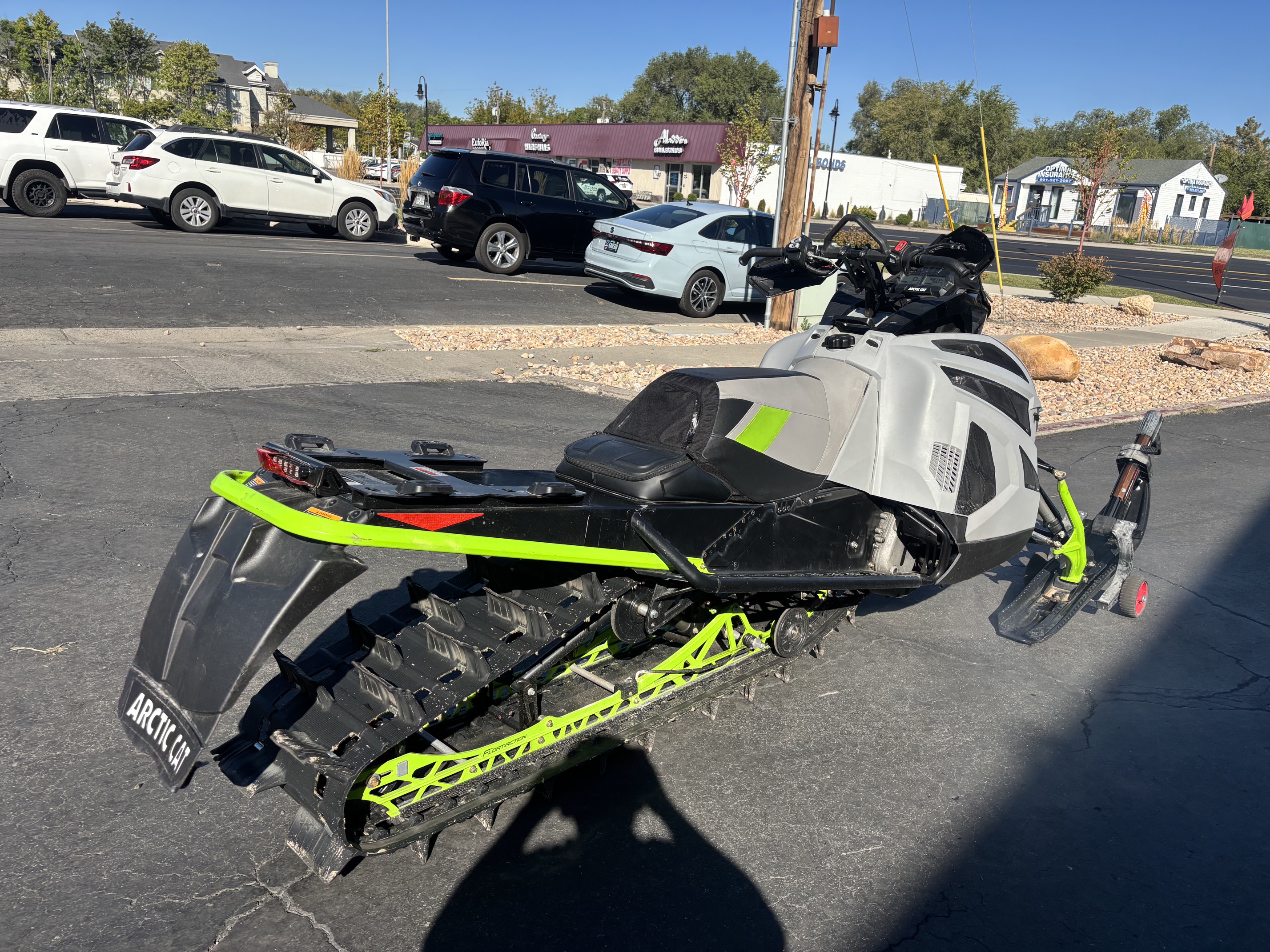 2018 Arctic Cat M 8000 SNO PRO SNOWMOBILE
