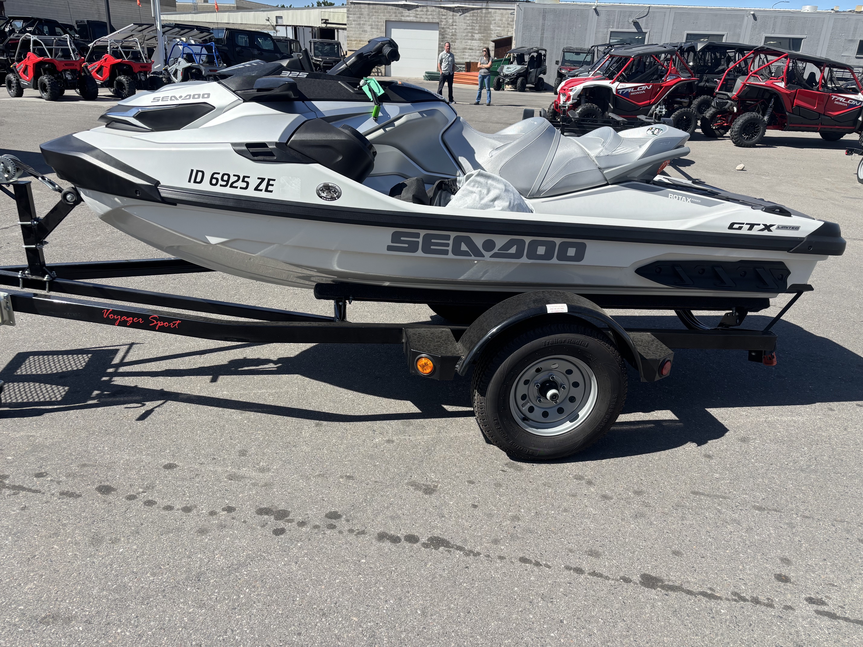 2025 Sea-Doo GTX Limited 325 WATERCRAFT