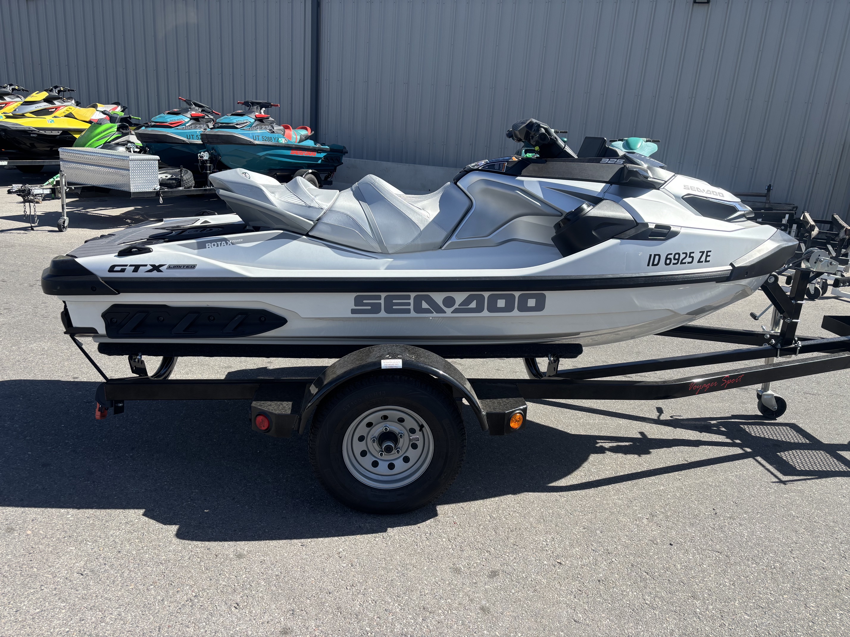 2025 Sea-Doo GTX Limited 325 WATERCRAFT