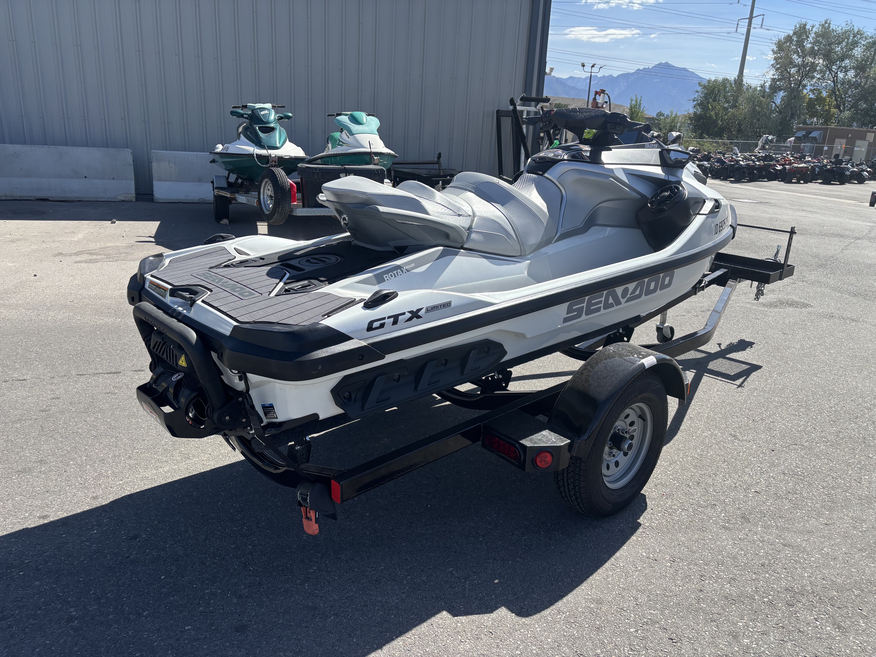 2025 Sea-Doo GTX Limited 325 WATERCRAFT