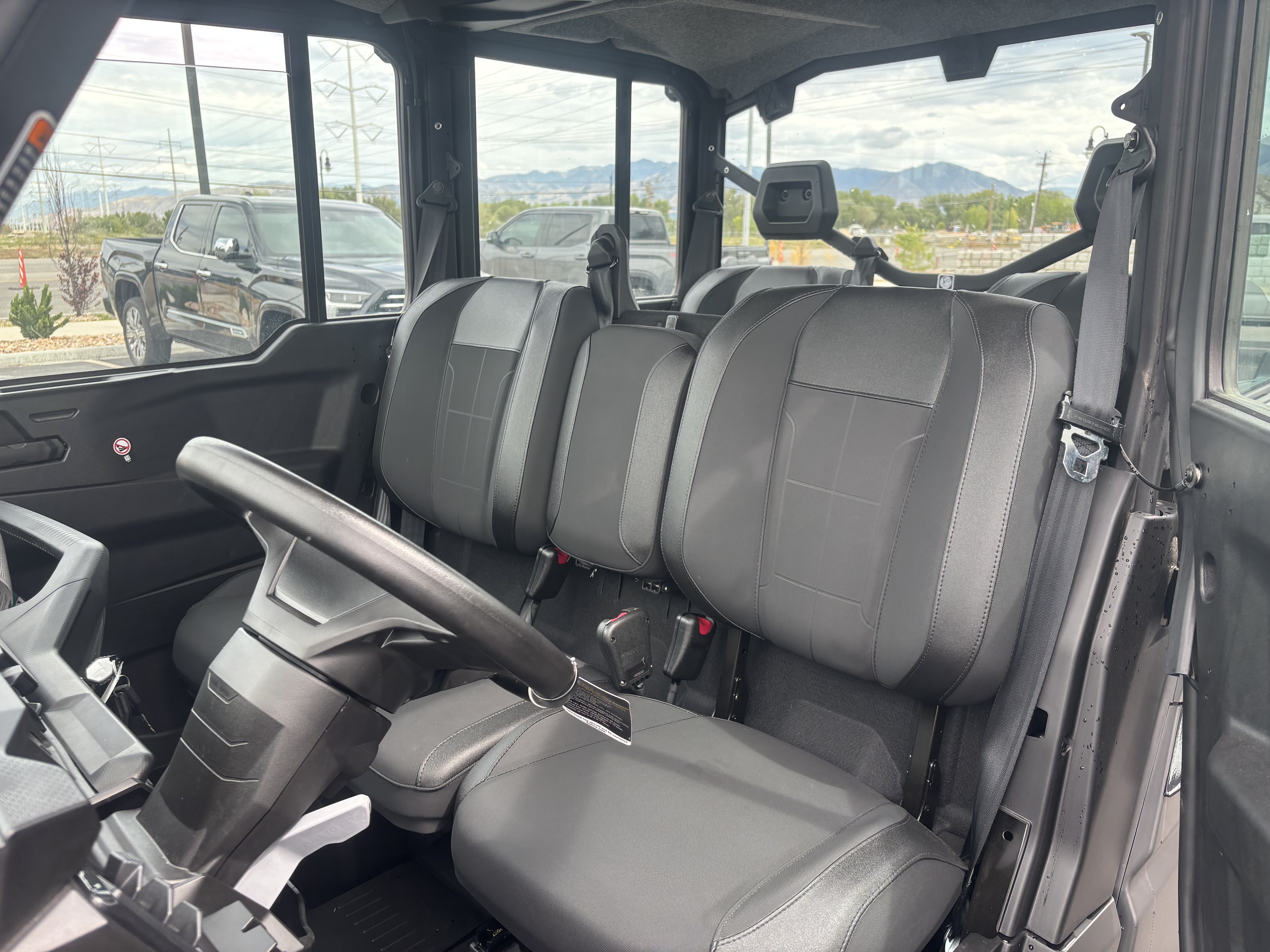 2026 Can-Am Defender MAX XT CAB HD11 UTV