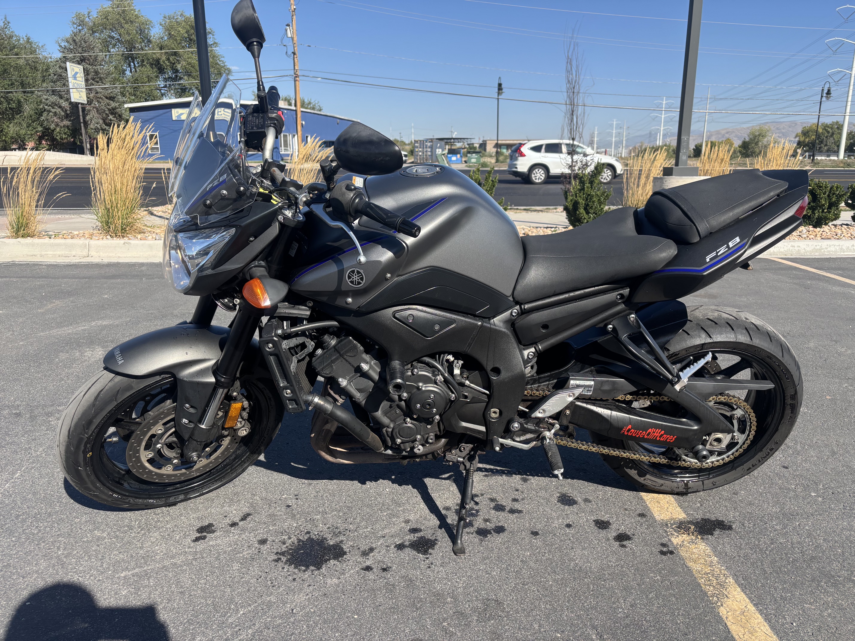 2013 Yamaha FZ8 MOTORCYCLE