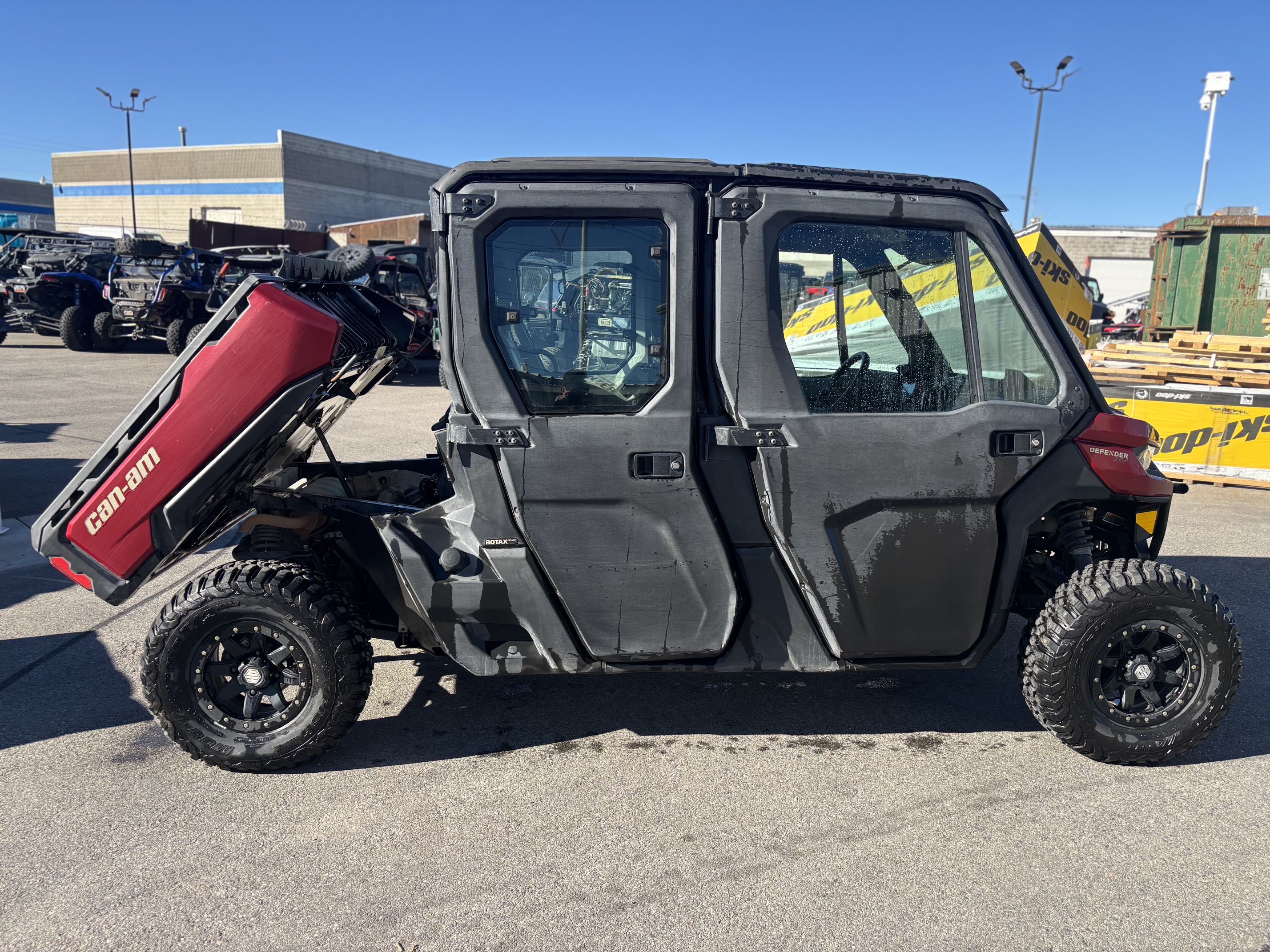 2019 Can-Am Defender MAX XT CAB HD10 UTV
