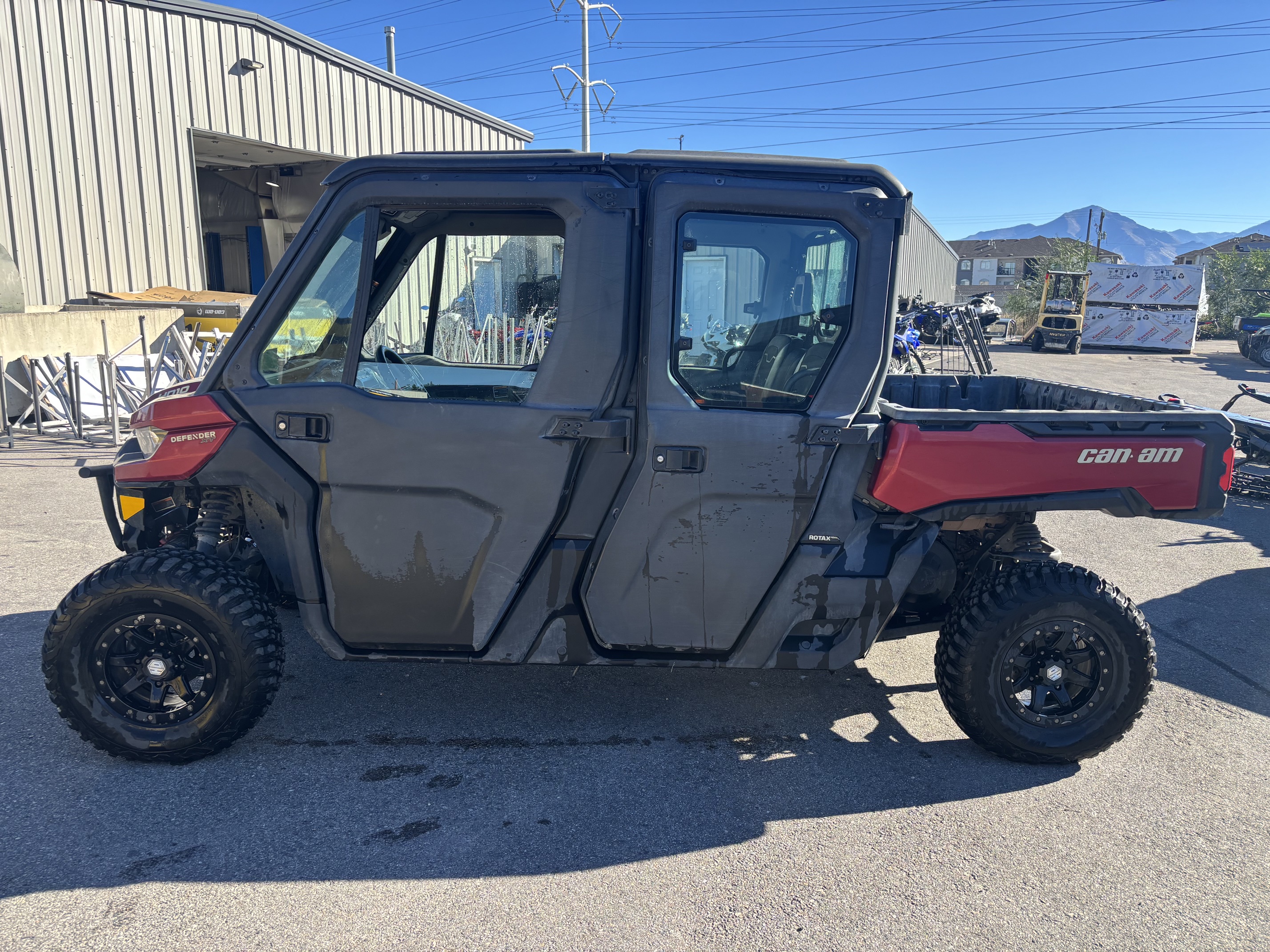 2019 Can-Am Defender MAX XT CAB HD10 UTV