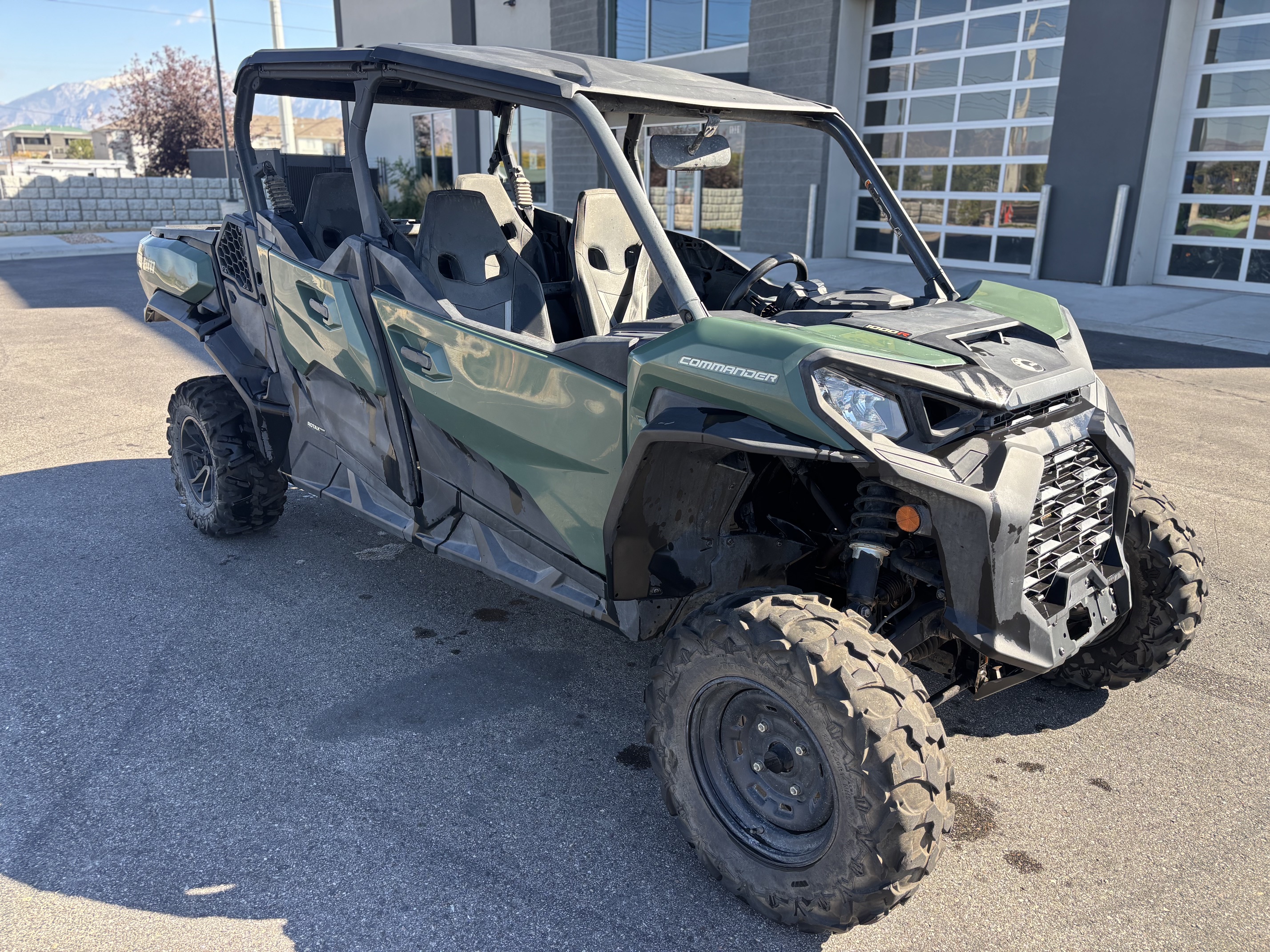 2024 CAN-AM Commander MAX DPS 1000R UTV